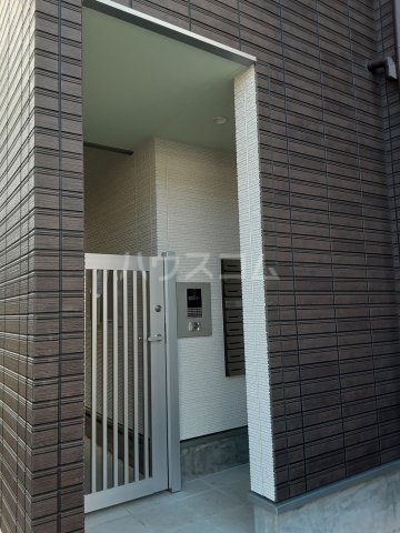 3/6 エントランス