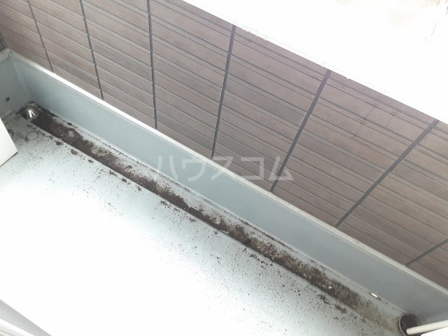 14/28 バルコニー