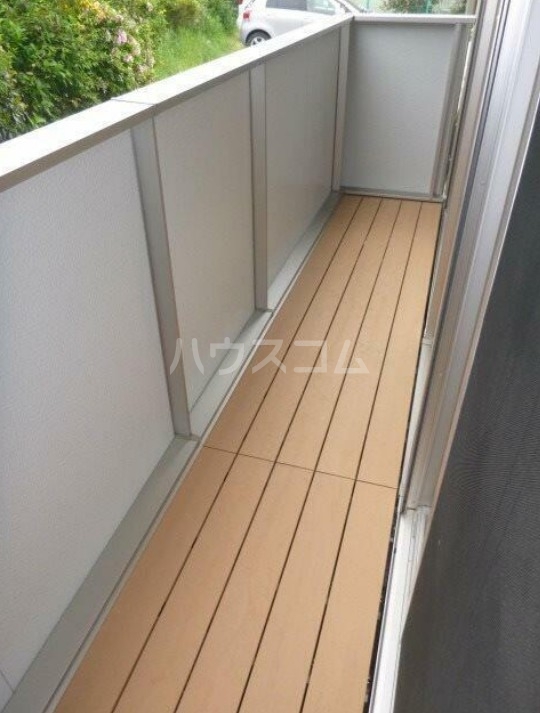 19/27 バルコニー