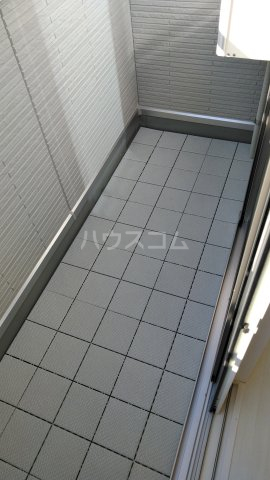 16/27 バルコニー