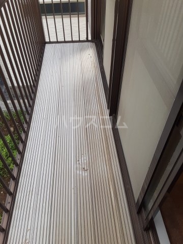 20/30 バルコニー