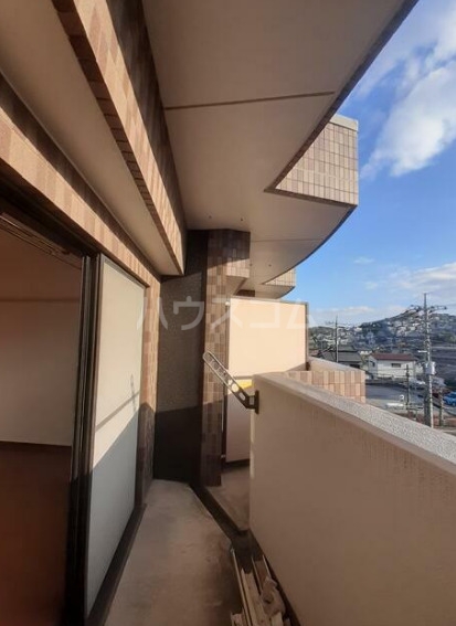 13/30 バルコニー