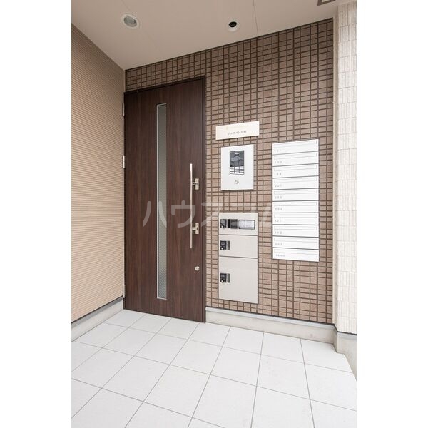 2/6 エントランス