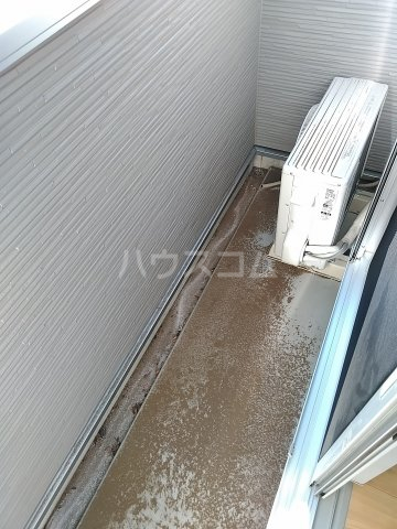 17/28 バルコニー