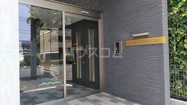 29/30 エントランス