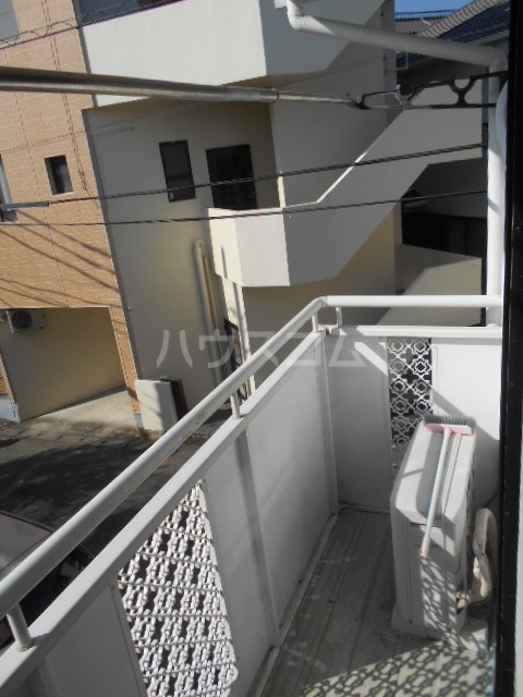 17/28 バルコニー