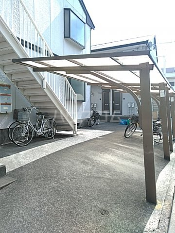 2/7 駐車場