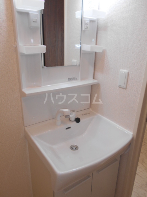 13/30 洗面