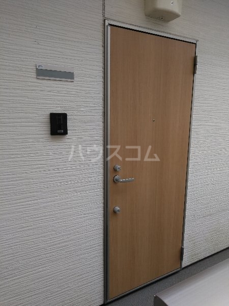 22/30 エントランス