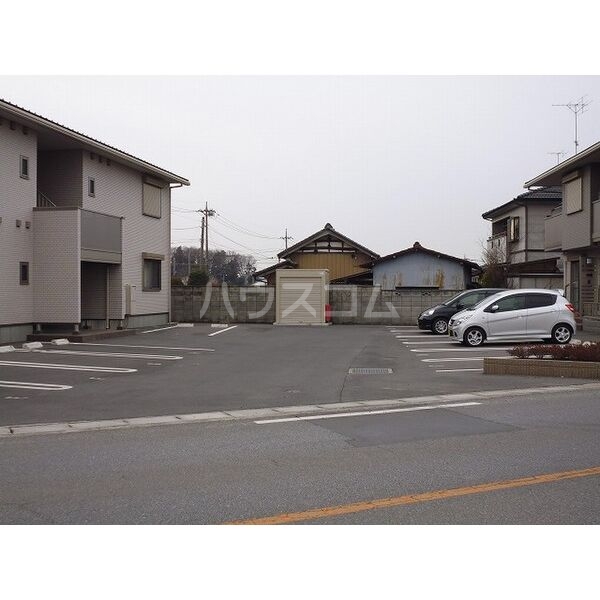 11/20 駐車場