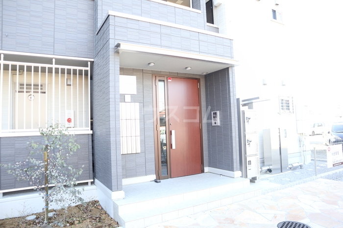 17/26 エントランス