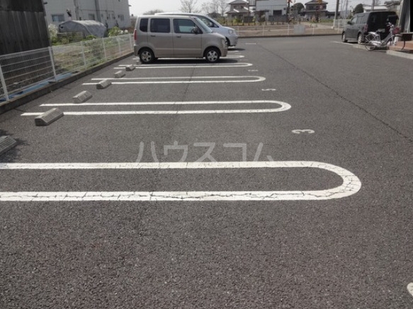 20/22 駐車場