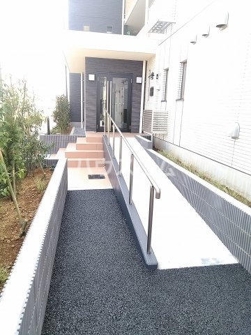 15/26 エントランス