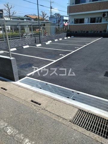 16/26 駐車場
