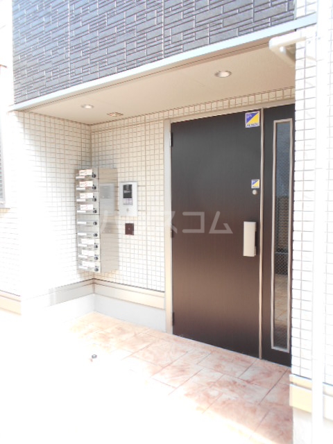 2/10 エントランス