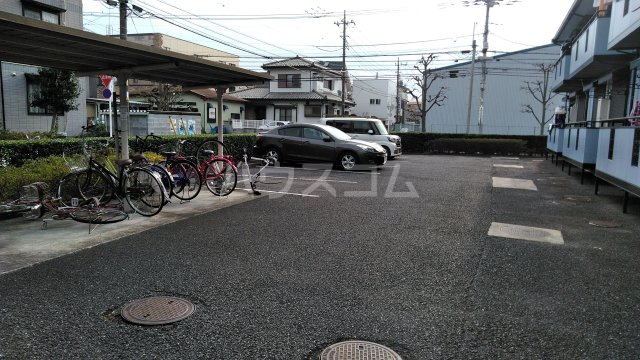 17/27 駐車場