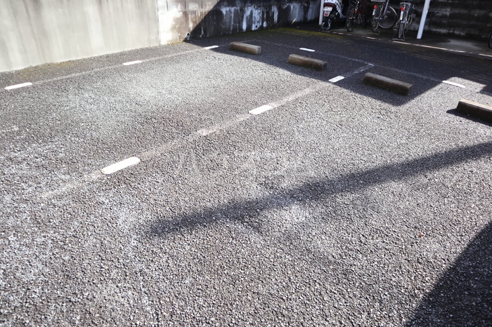 14/23 駐車場