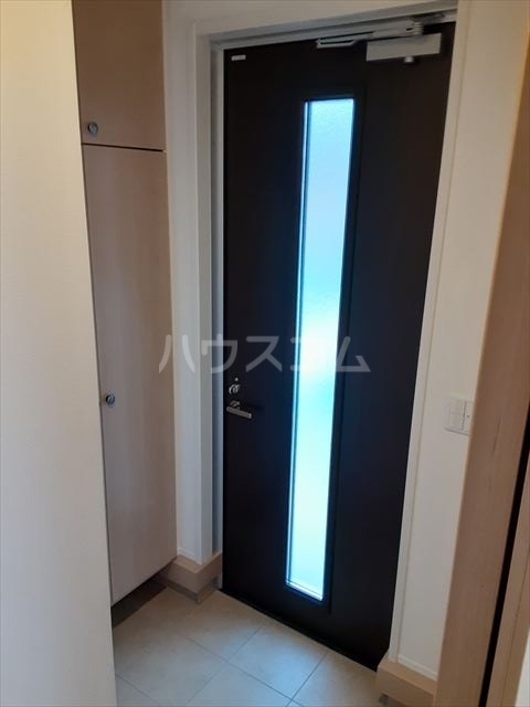 13/30 玄関