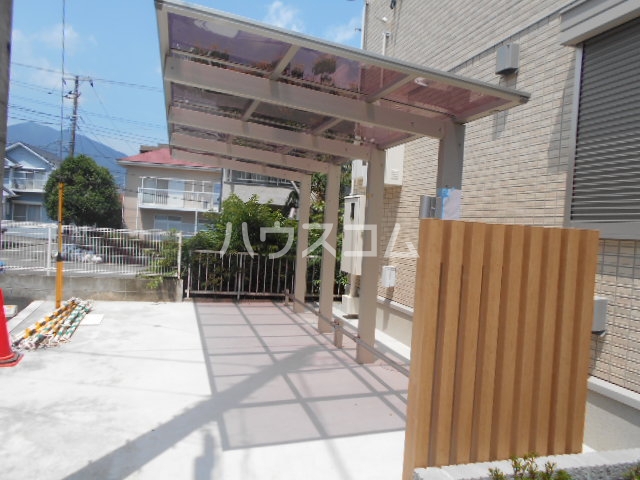 21/30 エントランス