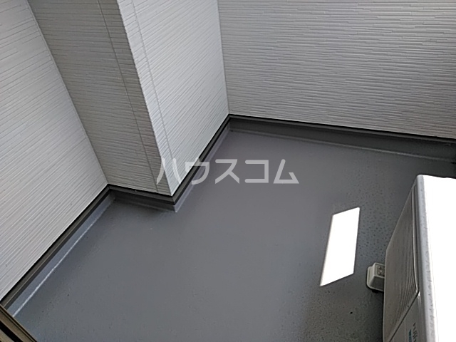 21/28 バルコニー