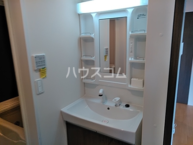 15/30 洗面