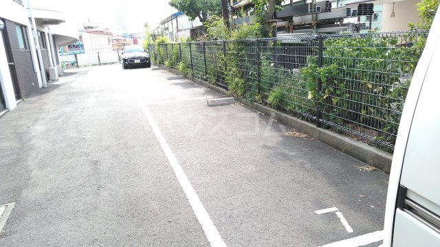 4/8 駐車場