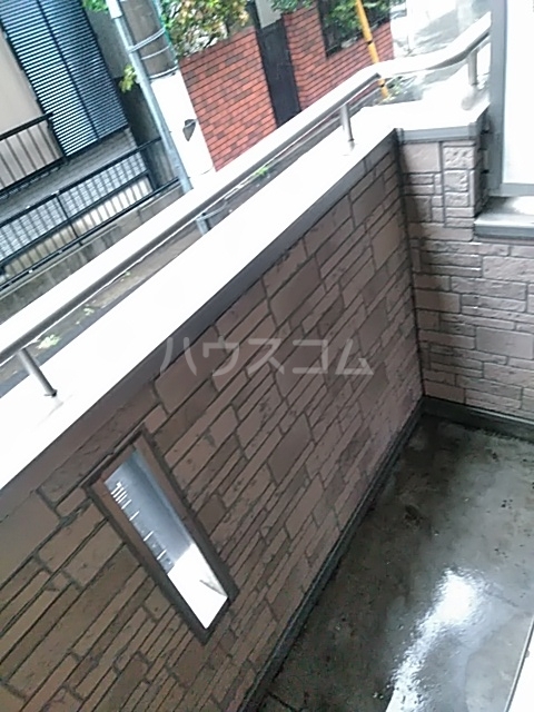 19/30 バルコニー