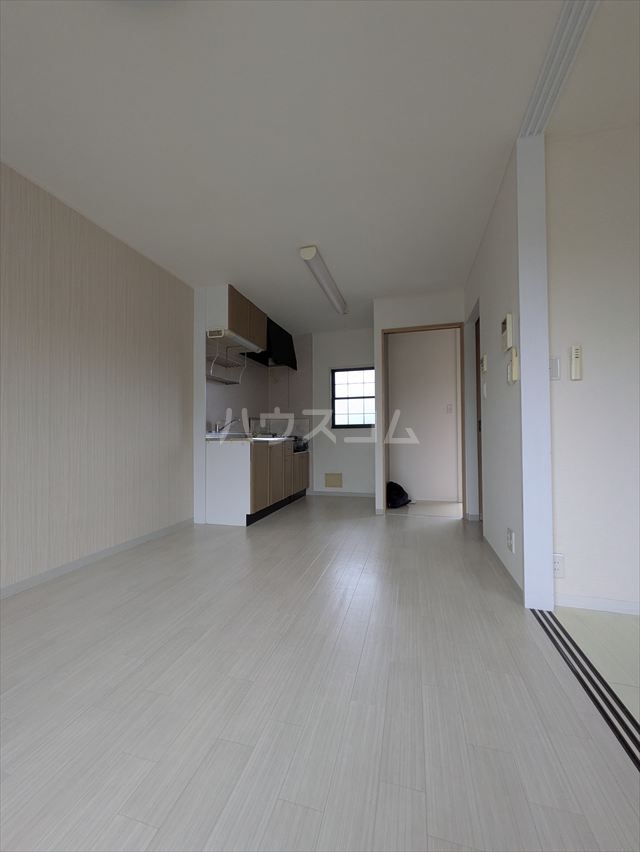 4/23 リビング/ダイニング