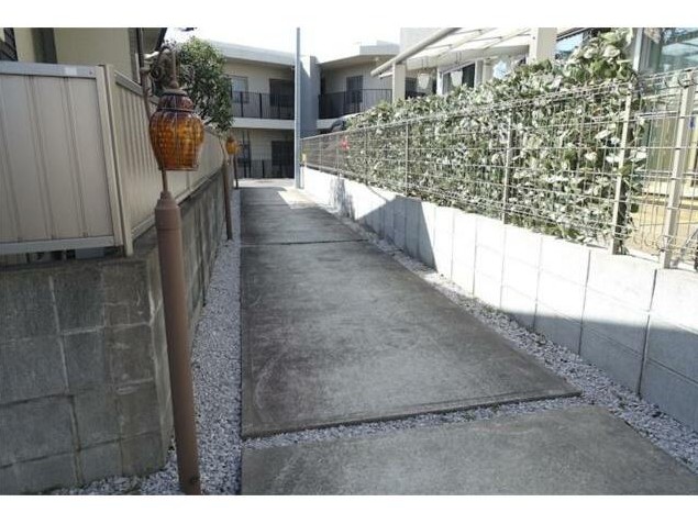 17/22 エントランス