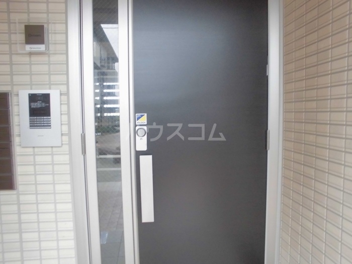 15/24 エントランス