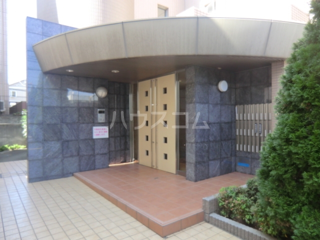 2/10 エントランス