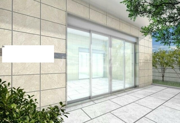 21/30 エントランス