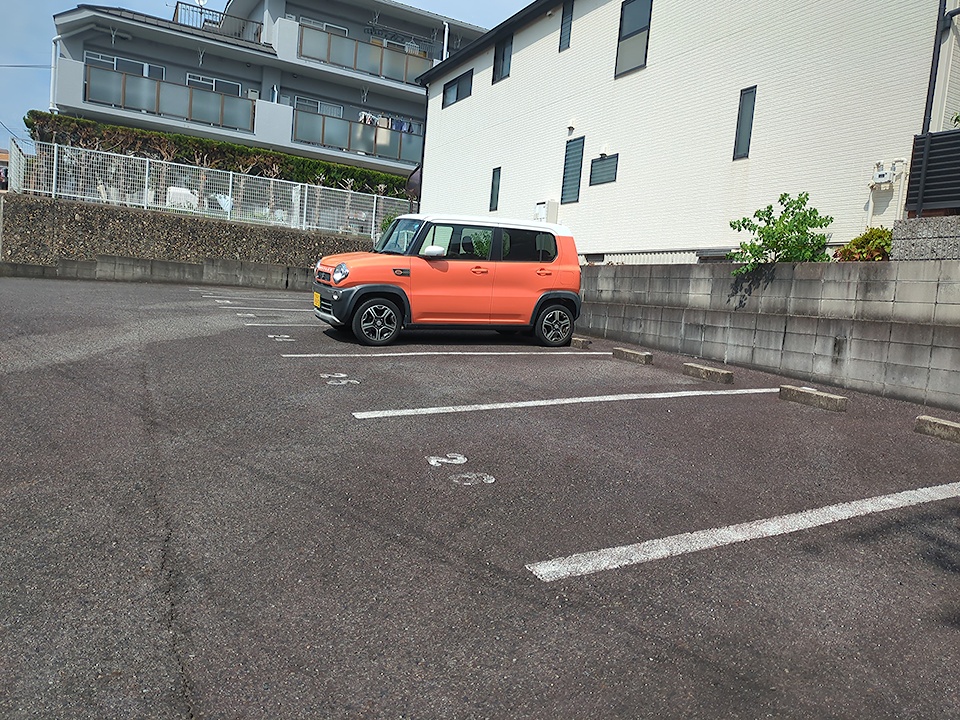19/20 駐車場