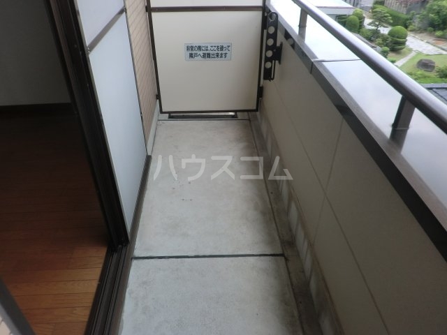 17/25 バルコニー
