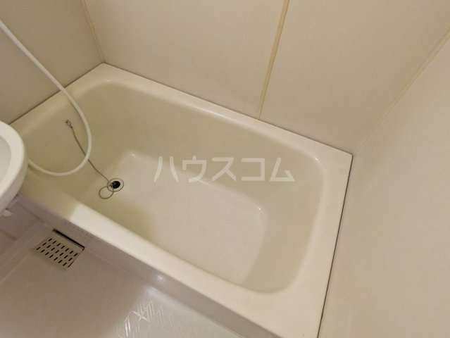 16/30 浴室