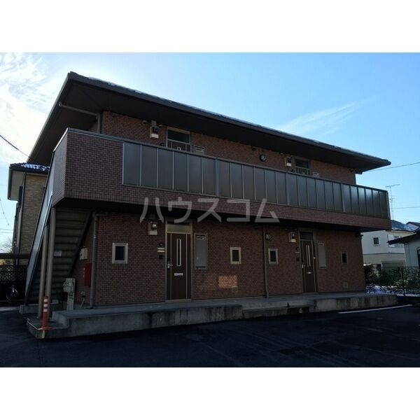 14/23 エントランス