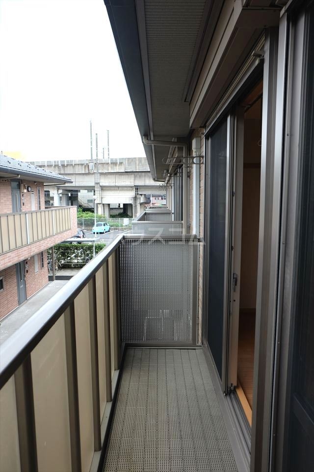 18/30 バルコニー