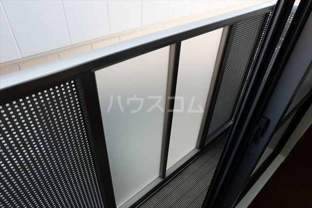 18/27 バルコニー