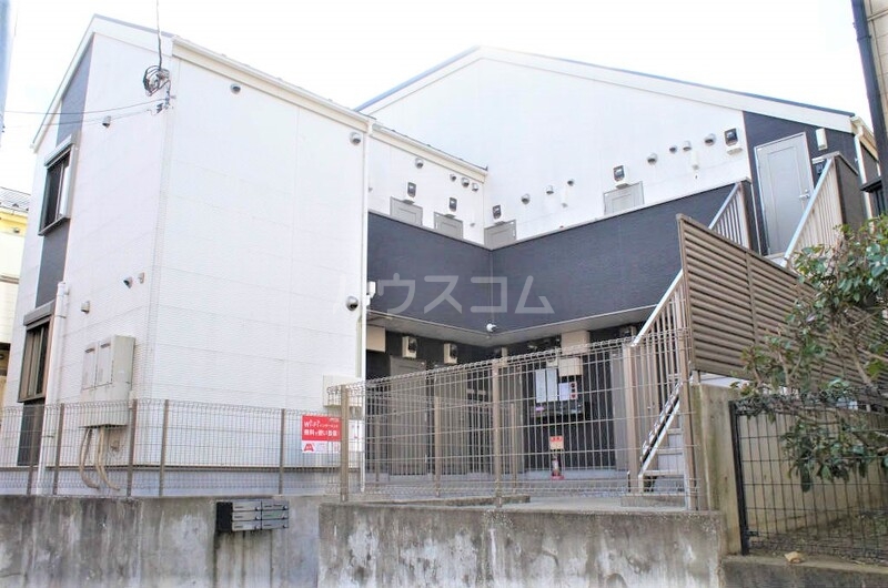 16/26 エントランス