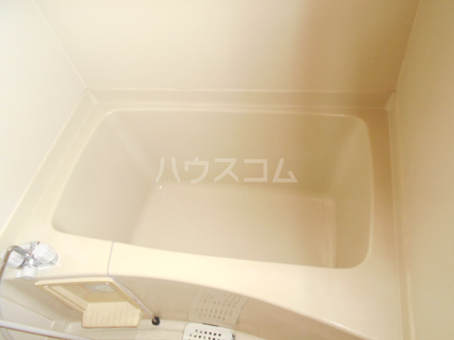 18/29 浴室