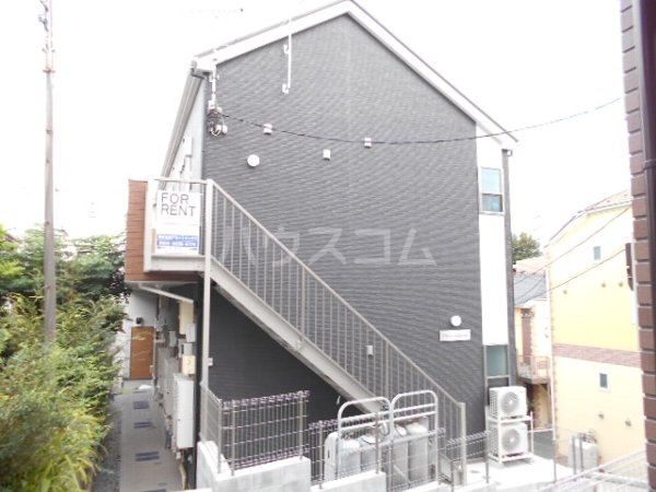 19/21 エントランス