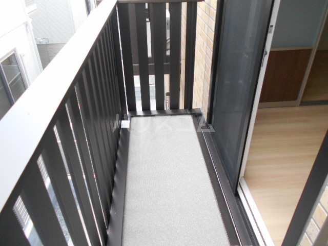 19/30 バルコニー