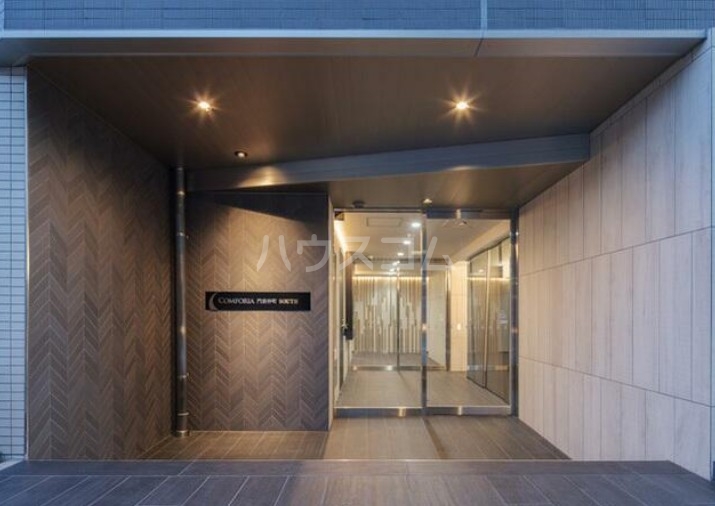 15/24 エントランス