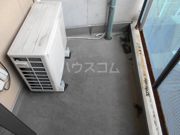 13/22 バルコニー