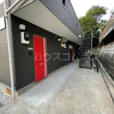 15/19 エントランス