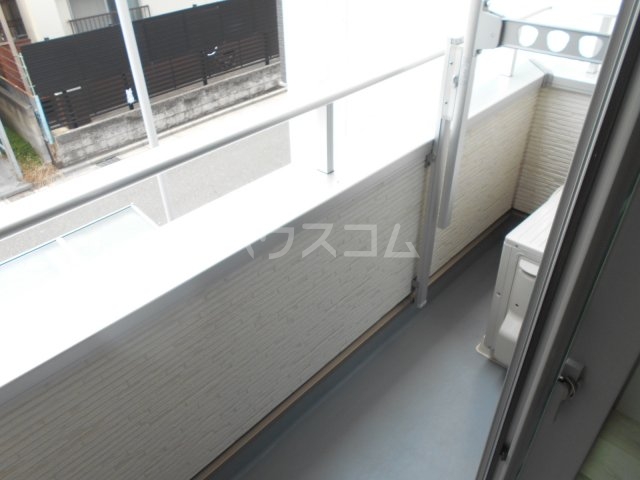 18/25 バルコニー