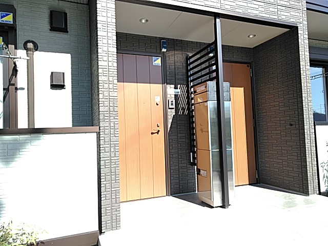 17/20 エントランス