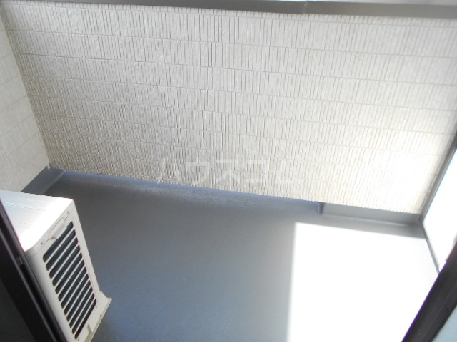 17/30 バルコニー