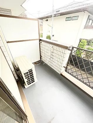 19/30 バルコニー