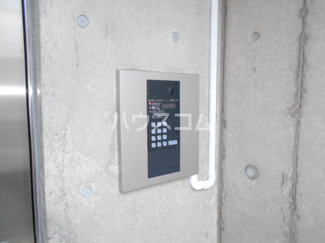 20/22 エントランス